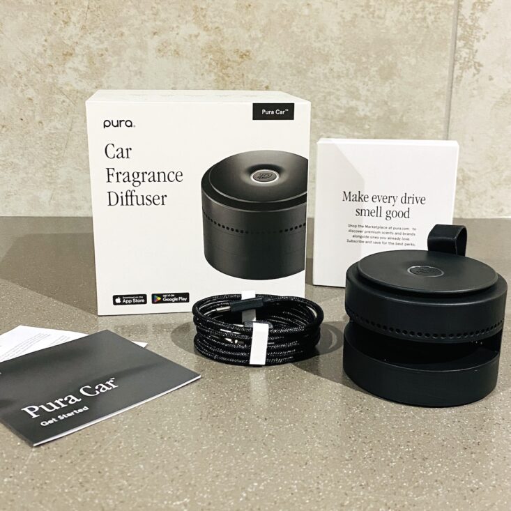 The Winter Breo Box Plus came with a car fragrance diffuser among other items.
